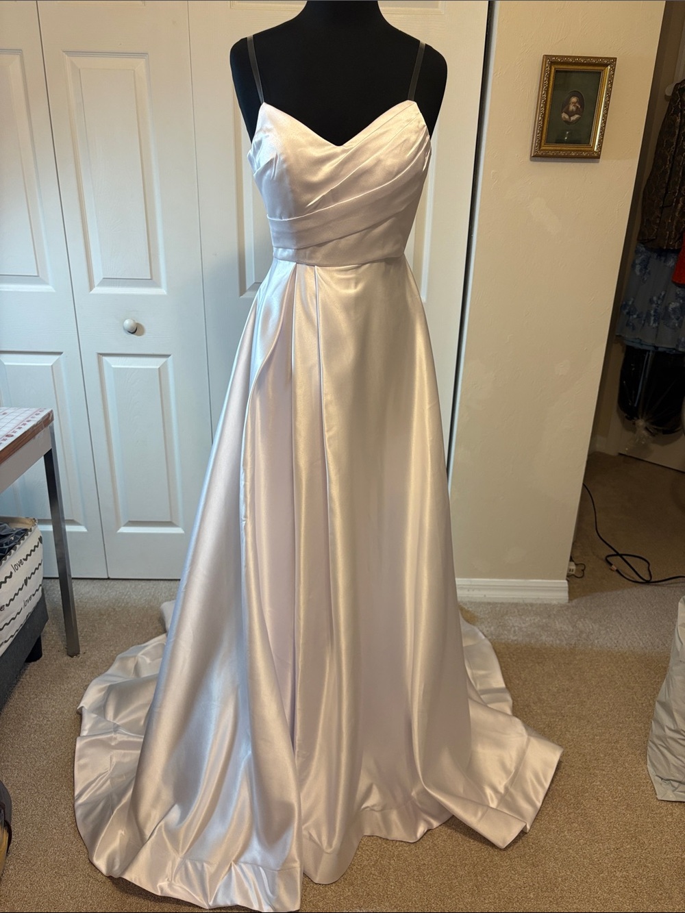 NWT White Satin Formal Gown / Wedding Dress –Size 8 (Lace-Up Back & High Slit)